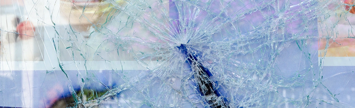 Window Broken Glass Repair in Pinewood, FL