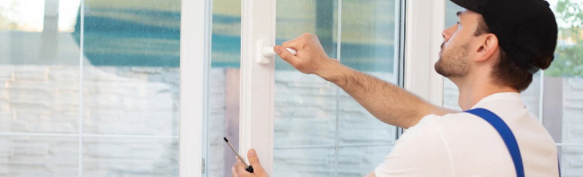 Resealing Double Pane Windows in Pinewood, FL