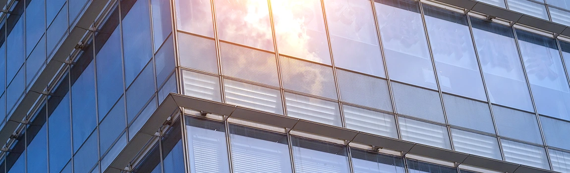 UV-Resistant Glass Experts in Pinewood, FL